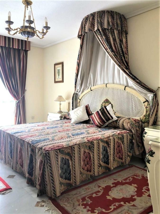 Riyadh House Marbella Appartement Buitenkant foto
