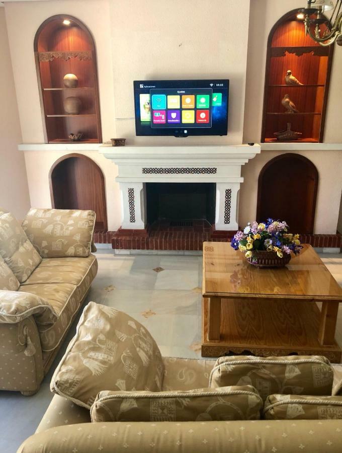 Riyadh House Marbella Appartement Buitenkant foto