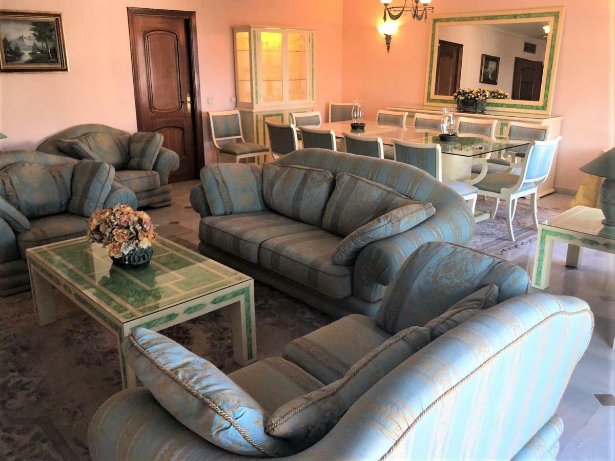 Riyadh House Marbella Appartement Buitenkant foto