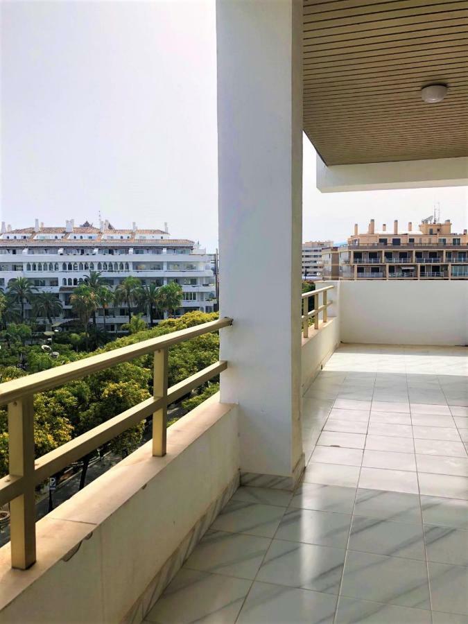 Riyadh House Marbella Appartement Buitenkant foto