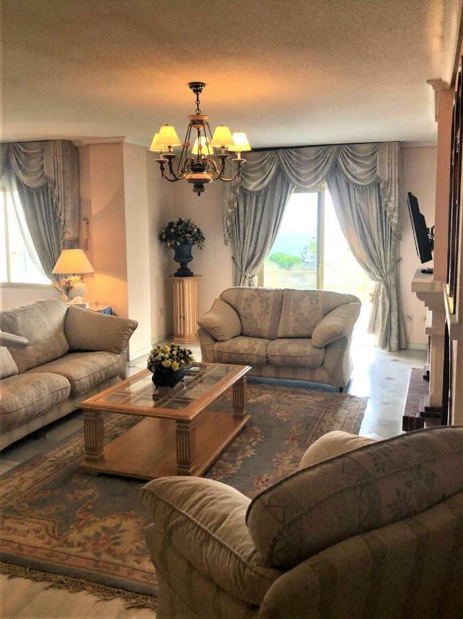 Riyadh House Marbella Appartement Buitenkant foto