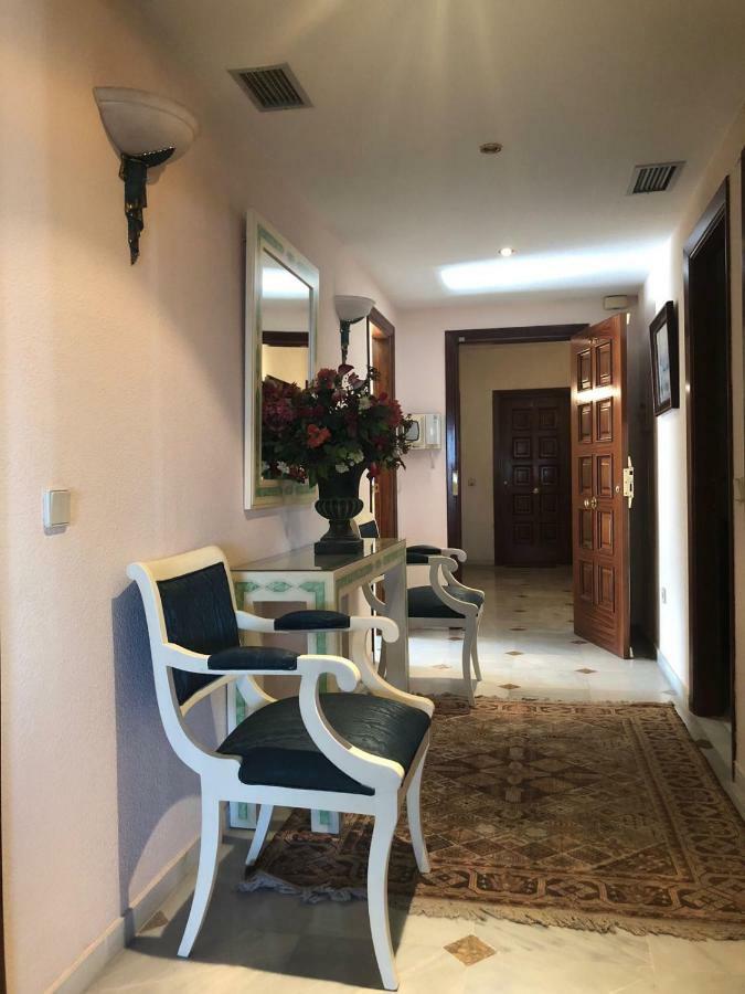 Riyadh House Marbella Appartement Buitenkant foto